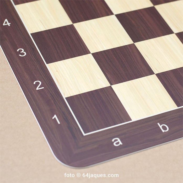 Tablero ajedrez serie Venier - Nogal y Arce, marco oscuro