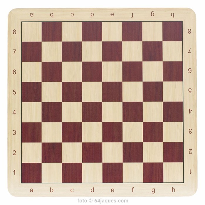 Tablero ajedrez serie Venier - Sapelly y Arce, marco claro