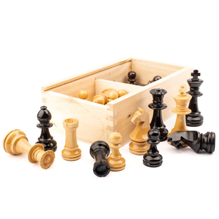 copy of Staunton Wooden Chess Pieces Europe