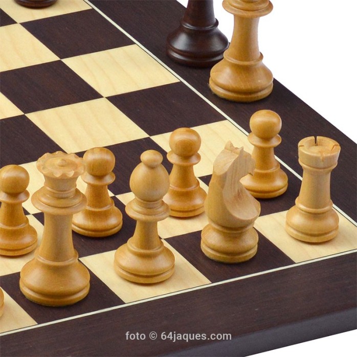 Wenge Deluxe Chess with Staunton Europe n.5 Pieces